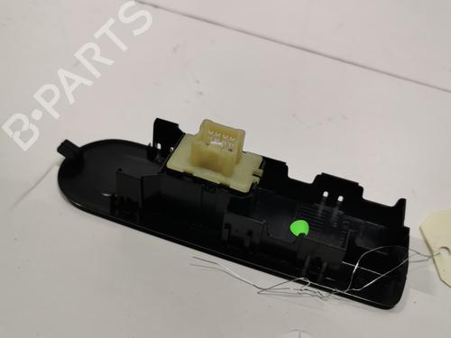Used Right front window switch Right front window switch RENAULT CLIO IV (BH_) 1.5 dCi 90 (90 hp) 36709527 36709527