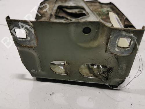 fuel-flap-dacia-duster-hs_-2010-2011-2012-2013-2014-2015-2016-2017-2018-36710910 main image
