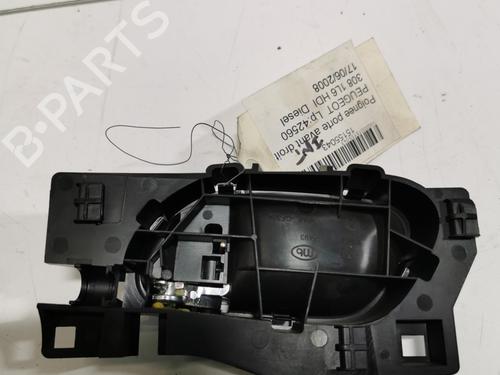 Used Front right interior door handle Front right interior door handle 36721322 36721322