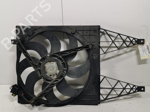 Used Radiator fan Radiator fan 36709193 36709193