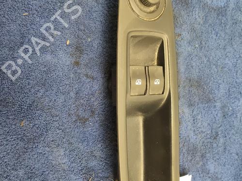 Used Left front window switch Left front window switch 36750602 36750602