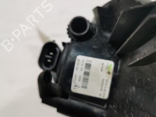 Used Right front fog light Right front fog light 37528369 37528369