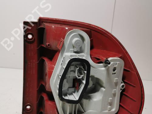 right-taillight-skoda-yeti-5l-2009-2010-2011-2012-2013-2014-2015-2016-2017-36708524 main image