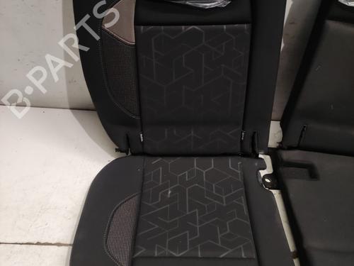 Sæde Bagtil Sæde Bagtil PEUGEOT 2008 I (CU_) 1.2 THP 110 / PureTech 110 (110 hp) 36715835 36715835