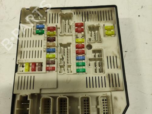 Used Fuse box Fuse box RENAULT MEGANE III Grandtour (KZ0/1) 1.5 dCi (KZ0C, KZ1A) (90 hp) 36751729 36751729