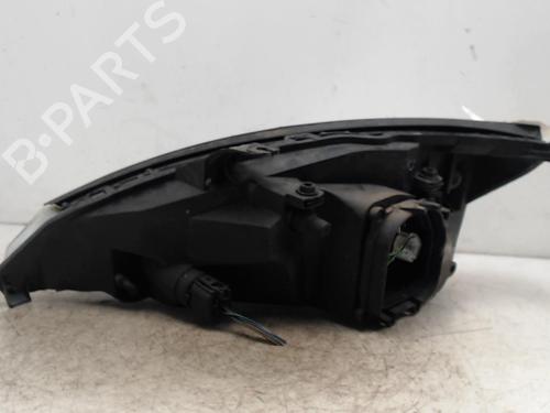 Used Right headlight Right headlight FORD FOCUS I (DAW, DBW) 1.8 Turbo DI / TDDi (90 hp) 36746227 36746227