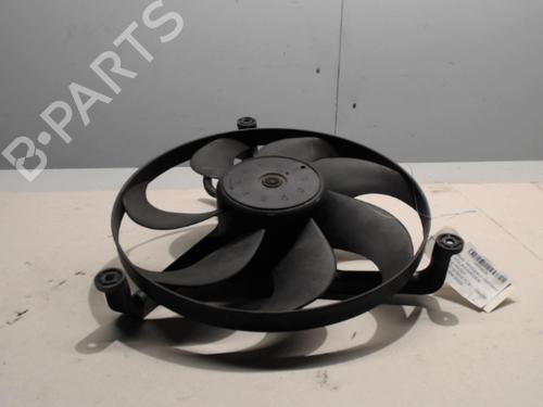 Used Radiator fan Radiator fan 36724782 36724782