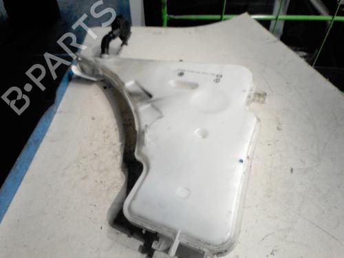 Used Windscreen washer tank Windscreen washer tank 36747819 36747819