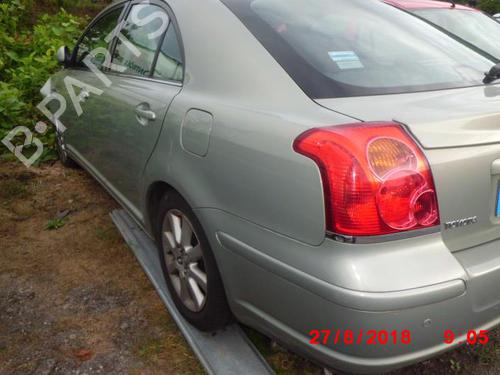 Used Parts TOYOTA AVENSIS Saloon (_T25_) 2.0 D-4D (ADT250_, ADT250R) 4760651