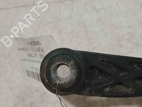 front-windshield-wiper-arm-fiat-punto-199_-2012-36714401 main image