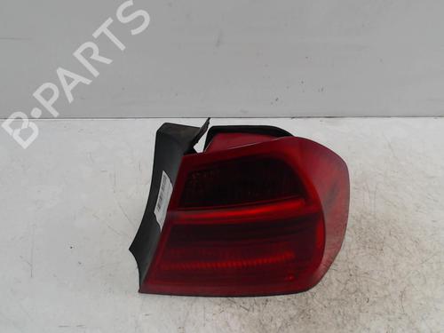 Farolim direito Farolim direito BMW 3 (E90) [2004-2012] 36743982 36743982