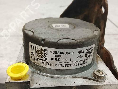Used ABS pump ABS pump CITROËN C3 II (SC_) 1.0 VTi 68 (68 hp) 36711586 36711586