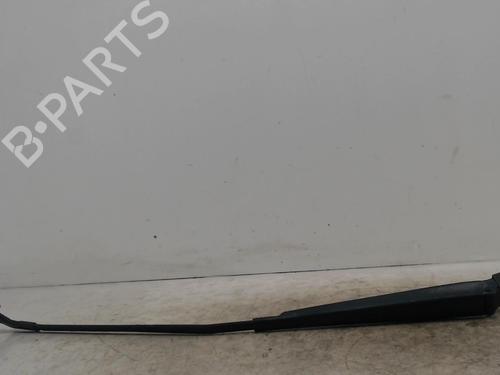 Used Front windshield wiper arm Front windshield wiper arm 36749088 36749088