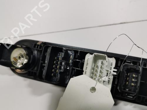 left-front-window-switch-renault-espace-iv-jk01_-2002-36720053 main image