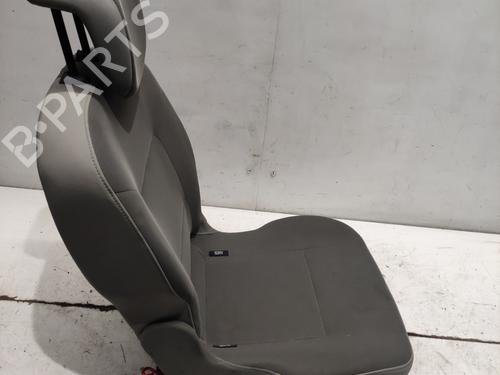 rear-seat-renault-twingo-ii-cn0_-2007-36717249 main image