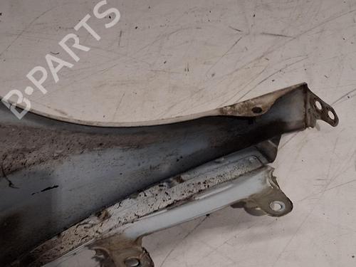 Used Left front fenders Left front fenders 37652954 37652954