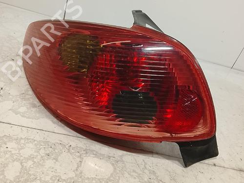 Used Left taillight Left taillight PEUGEOT 206 Hatchback (2A/C) 1.4 i (75 hp) 39584671 39584671