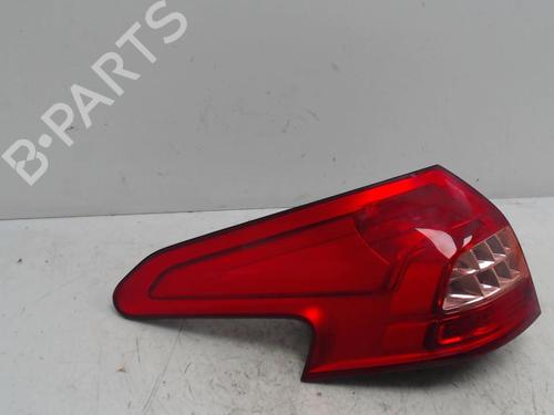 left-taillight-citroen-c5-iii-break-rw_-2008-2009-2010-2011-2012-2013-2014-2015-2016-2017-36739458 main image