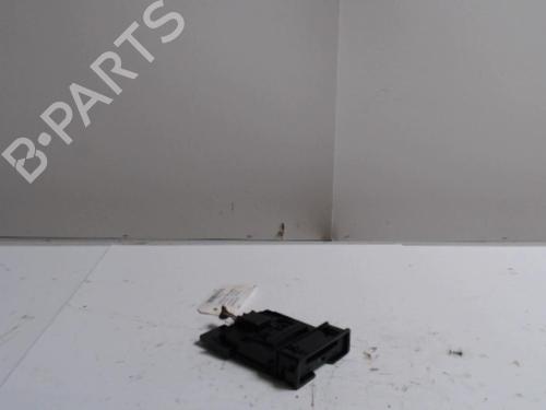 Kortlæser Kortlæser RENAULT LAGUNA III (BT0/1) 2.0 dCi (BT01, BT08, BT09, BT0E, BT0K, BT12, BT1C, BT1D,... (150 hp) 36727666 36727666
