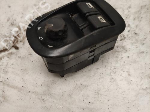 Used Switch Switch PEUGEOT 206 Hatchback (2A/C) 2.0 HDI 90 (90 hp) 36722880 36722880