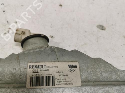 Used Right front indicator Right front indicator OPEL VIVARO A Van (X83) 1.9 DTI (F7) (101 hp) 36706208 36706208