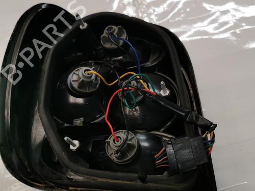 right-taillight-vw-polo-iv-saloon-9a4-9a2-9n2-9a6-2002-36722933 main image