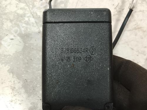 Seat buckle DACIA SANDERO II TCe 90 (B8M1, B8MA, B8AC) | BP40054945I32 - Image 2