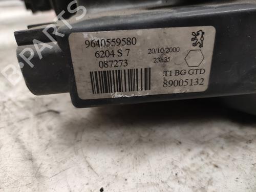 Used Left headlight Left headlight BMW 5 (E60) 530 d (231 hp) 36751141 36751141