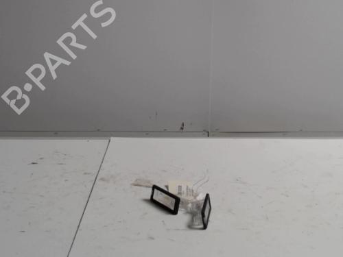 licence-plate-light-renault-captur-i-j5_-h5_-2013-36726679 main image