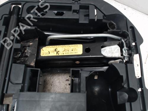 other-renault-clio-iii-br01-cr01-2005-2006-2007-2008-2009-2010-2011-2012-2013-2014-36746363 main image