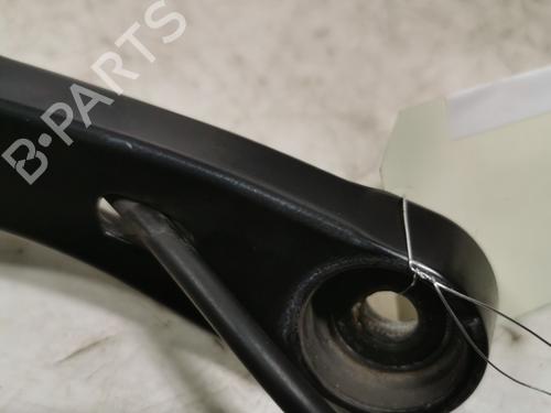 Used Front windshield wiper arm Front windshield wiper arm 36710637 36710637