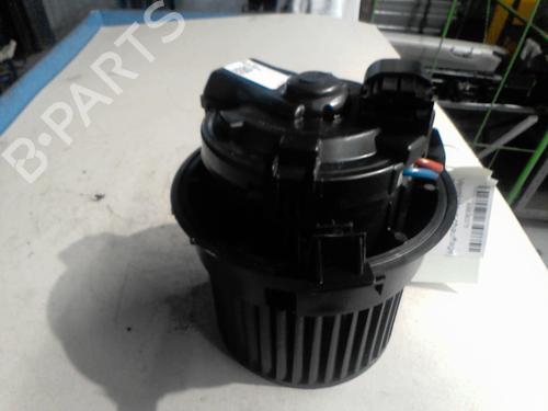 Moteur de chauffage Moteur de chauffage DACIA DUSTER (HM_) 1.5 dCi 95 (HMAF) (95 hp) 36741249 36741249