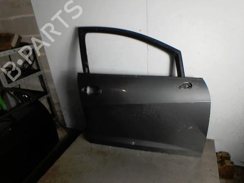 Used Right front door Right front door 36738461 36738461