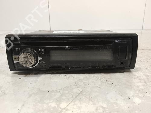 Used Radio Radio PEUGEOT 206 Hatchback (2A/C) 1.4 i (75 hp) 39584673 39584673