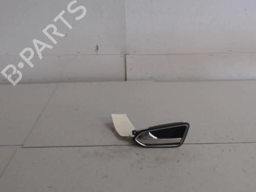 front-left-interior-door-handle-renault-captur-ii-hf_-2020-36729306 main image