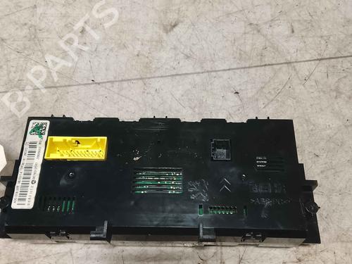 Used Climate control Climate control 36715501 36715501