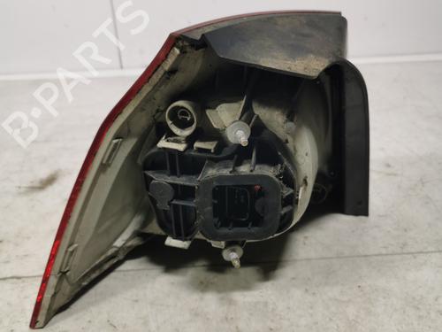 right-taillight-vw-golf-v-1k1-2003-2004-2005-2006-2007-2008-2009-2010-36719399 main image