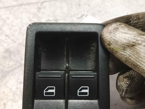 Left front window switch VW SCIROCCO III (137, 138) 2.0 TDI | BP36713414I27 - Image 3