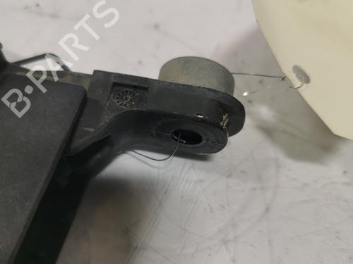 rear-windshield-wiper-arm-renault-clio-iv-bh_-2012-2013-2014-2015-2016-2017-2018-2019-2020-2021-36710762 main image