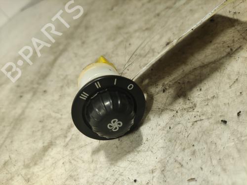 Used Climate control Climate control 36718802 36718802