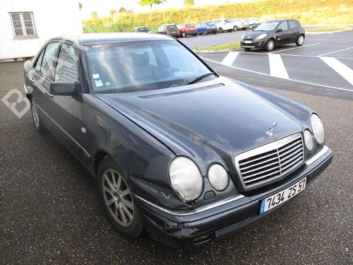 Used Parts MERCEDES-BENZ E-CLASS (W210) E 290 Turbo-D (210.017) 4760644