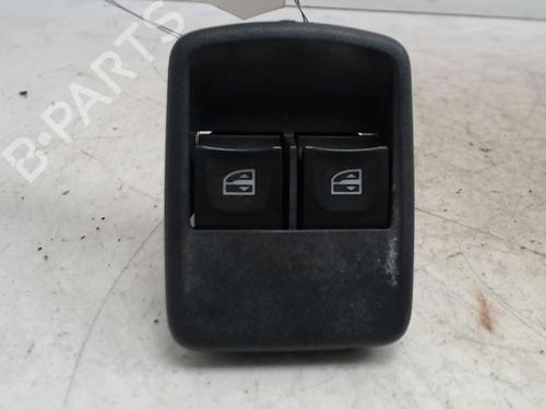 Fensterheberschalter links vorne für Fensterheberschalter links vorne DACIA DOKKER MPV (KE_) 1.5 dCi (KEAJ, KEAH) (90 hp) 36743448 36743448