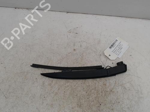 Used Rear windshield wiper arm Rear windshield wiper arm RENAULT CLIO IV (BH_) 1.5 dCi 90 (90 hp) 36747587 36747587