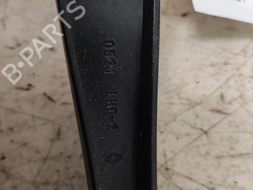 Used Front windshield wiper arm Front windshield wiper arm RENAULT CLIO V (B7_) 1.3 TCe 140 (B7N0) (140 hp) 36750426 36750426
