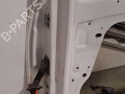 Used Right front door Right front door 37652964 37652964