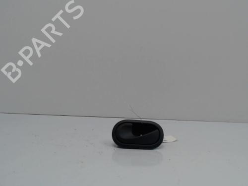 puxador-interior-frente-esquerdo-renault-master-iii-platformchassis-ev-hv-uv-2010-36735079 main image