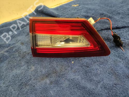 right-taillight-renault-clio-iv-bh_-2012-2013-2014-2015-2016-2017-2018-2019-2020-2021-36750630 main image
