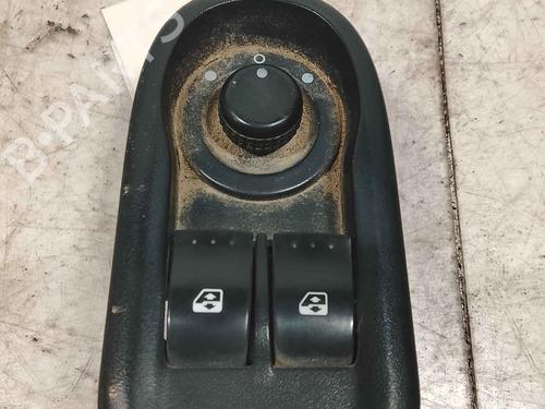 Used Left front window switch Left front window switch RENAULT KANGOO Express (FW0/1_) [2008-2026] 36714994 36714994