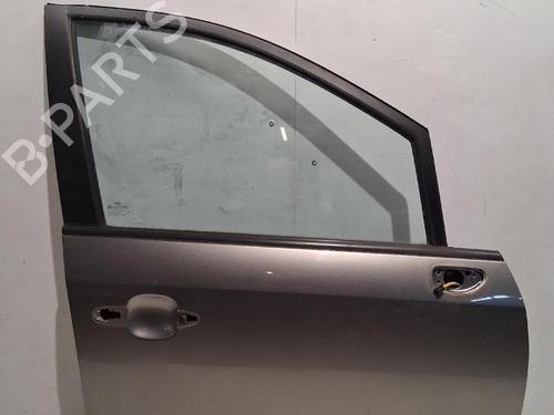 Puerta delantera derecha Puerta delantera derecha KIA CARENS III MPV (UN) 2.0 CRDi 135 (136 hp) 37449773 37449773