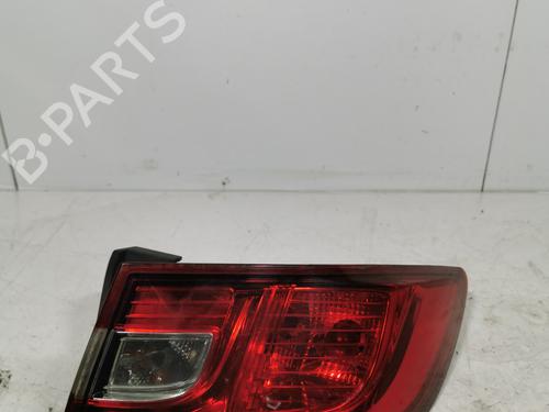 right-taillight-renault-clio-iv-bh_-2012-2013-2014-2015-2016-2017-2018-2019-2020-2021-36710880 main image